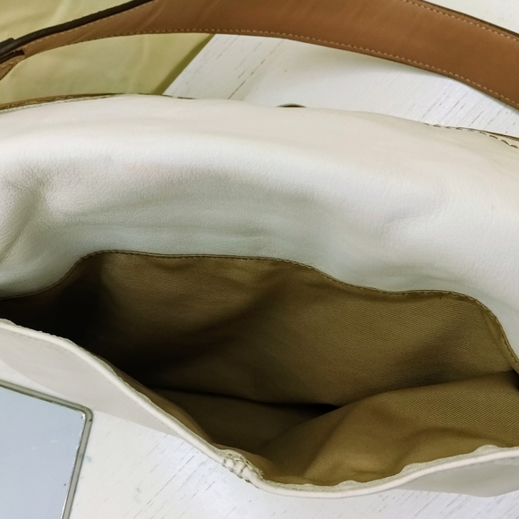 SOLD Coach Pleated SOHO Flap Shoulder Bag F13729 White Brown Leather Silver - Picture 10 of 16